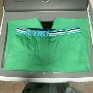 Kim Rogers 4 Pocket Green Shorts with Navy Waistband NWT